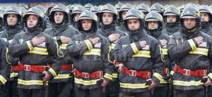 La Lega boccia l’aumento degli stipendi dei vigili del fuoco. Il Pd lo ripropone item-thumbnail