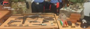 Trovato un vero e proprio arsenale da guerra nel reggino: madre e figlio finiscono in manette item-thumbnail
