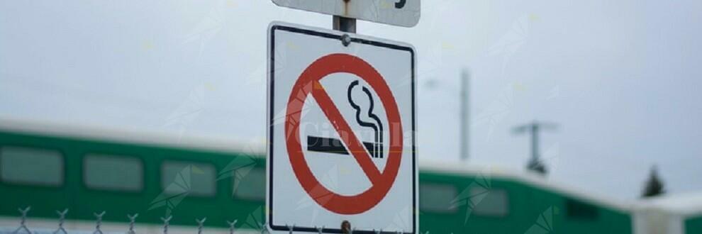 Calabria: Codacons chiede di vietare fumo nei luoghi pubblici all’aperto
