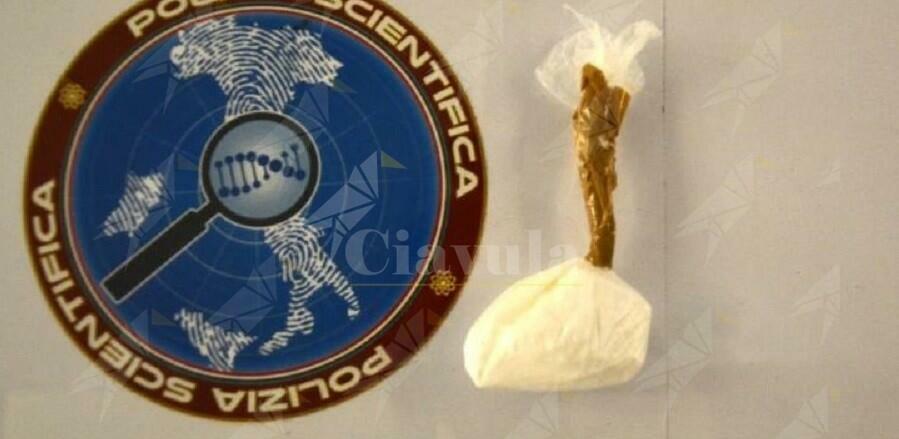 Copanello: sorpresi con 11 grammi di cocaina. Arrestati marito e moglie