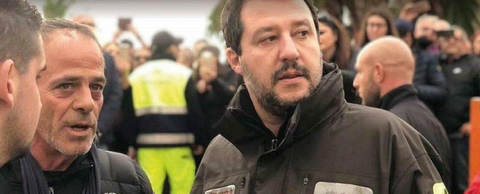 La Lega vota contro l’aumento degli stipendi ai vigili del fuoco e alle altre forze dell’ordine