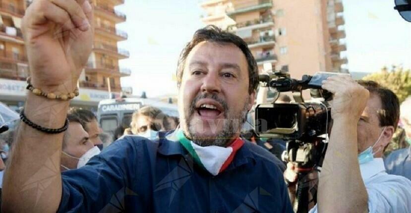 Salvini torna a Mondragone di nascosto. Perchè il sud non dimentica