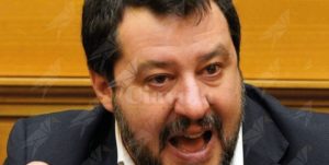 Salvini senza ritegno prova ad infangare la memoria di Enrico Berlinguer item-thumbnail