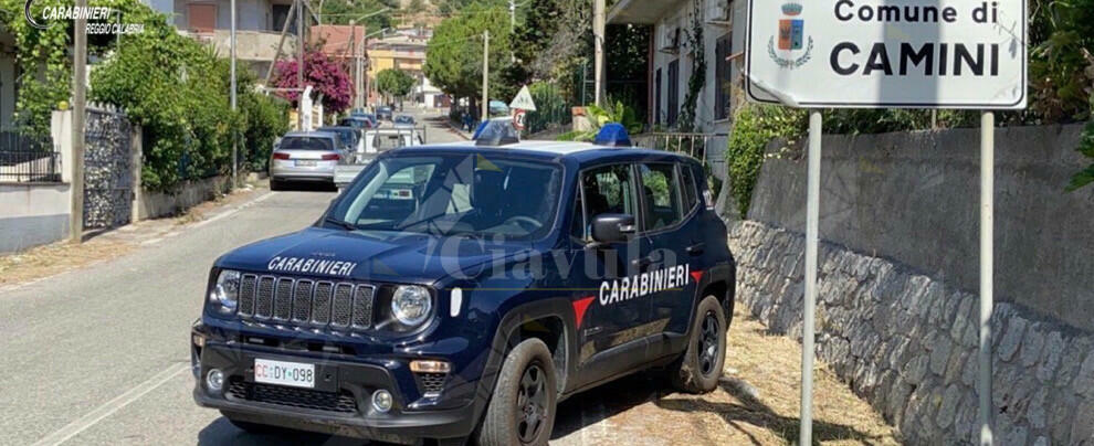 Incendiata l’auto di un avvocato a Camini, arrestato un riacese