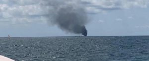 Al largo di Crotone esplode barca di migranti. Possibili vittime item-thumbnail