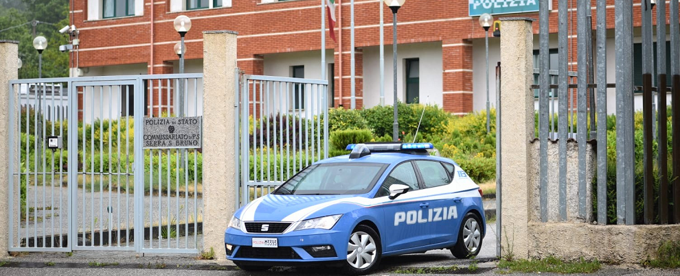 Calabria, sequestrato autolavaggio abusivo a percettore reddito di cittadinanza