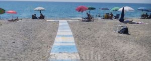 Caulonia, grazie a Ciavula risolto il problema per chi va a mare in carrozzina item-thumbnail