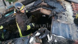 Calabria: incendio in un fabbricato a due piani, intervengono i vigili del fuoco item-thumbnail