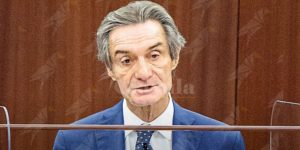 Coronavirus, indignano le affermazioni del leghista Fontana item-thumbnail
