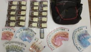 Sorpresi in possesso di 3 kg di droga, due persone in manette item-thumbnail