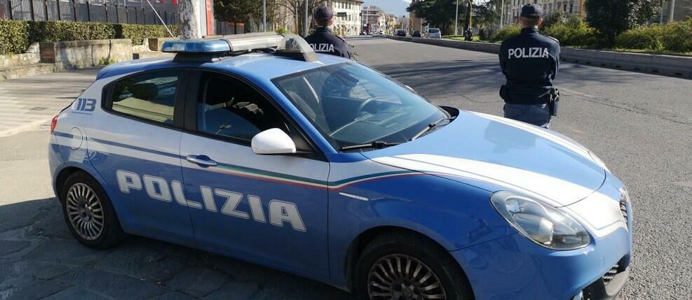 Nascondeva la cocaina nella mascherina, arrestato spacciatore