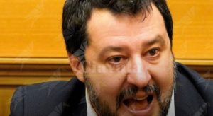 La politica di Salvini è sperare che nascano i problemi per specularci sopra item-thumbnail