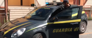 Locri, medico sorpreso a ricevere una “mazzetta”: scatta l’arresto item-thumbnail