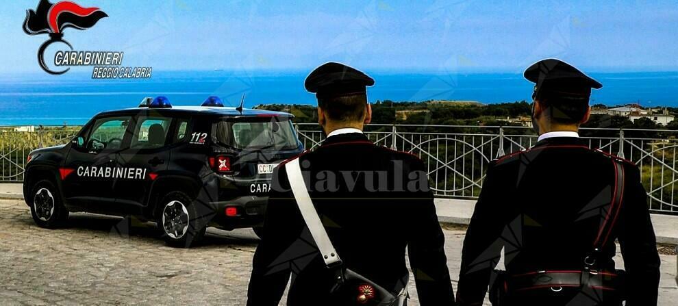 Calabria: Allaccio abusivo alla rete elettrica, arrestato per furto aggravato