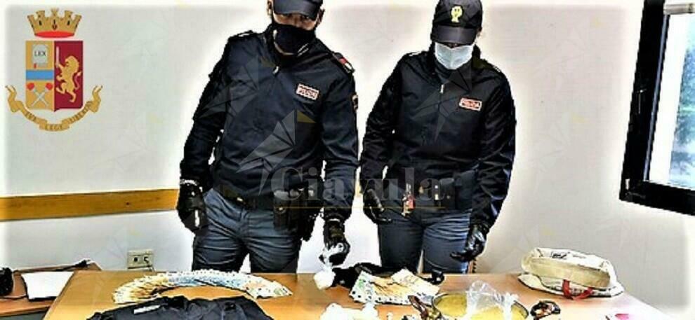 Trovati in possesso di cocaina ed hashish, arrestati conviventi