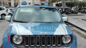 Trovati in possesso di 700 grammi di cocaina, coppia finisce in manette item-thumbnail