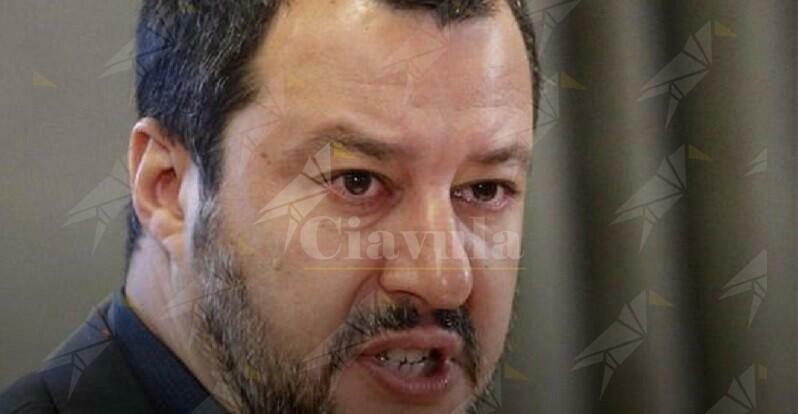L’ennesima sceneggiata di Salvini costerà 100 mila euro