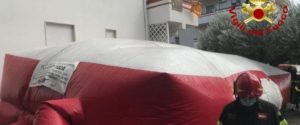 Paura in Calabria: si barrica in casa e minaccia di suicidarsi item-thumbnail