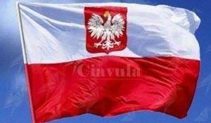 La società polacca rivendica la laicità per garantire i diritti delle donne item-thumbnail
