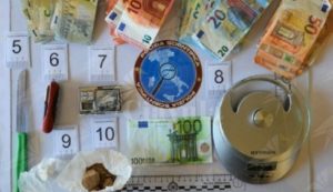 Calabria: La Polizia di Stato arresta una coppia per spaccio di eroina e cocaina item-thumbnail