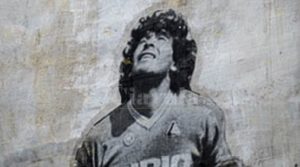 Maradona: Tra lacrime e moralismo item-thumbnail