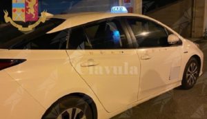 Sorpreso in possesso di 800 grammi di cocaina, arrestato un tassista item-thumbnail