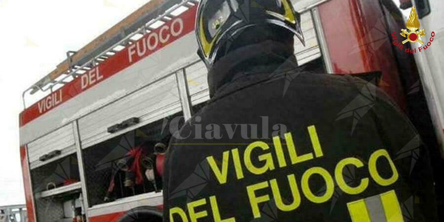 Calabria: in fiamme motopala di proprietà del comune, non si esclude dolo