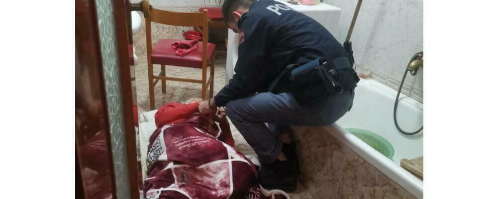 Calabria, anziana cade in casa e viene soccorsa dalla polizia: casa di cura le offre assistenza