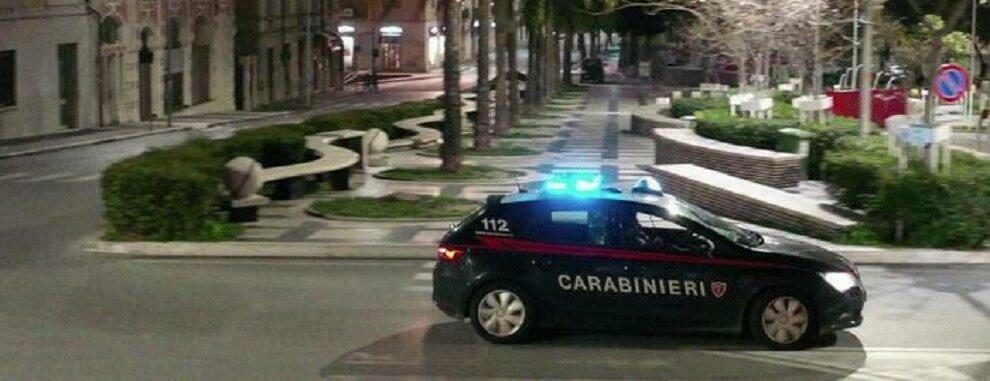 Donna trovata morta a Catanzaro con ferite alla gola, indagano i Carabinieri