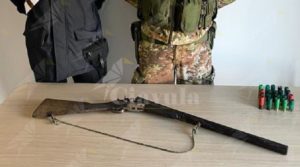 Ciminà, i carabinieri ritrovano un fucile e delle munizioni item-thumbnail
