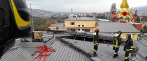 Calabria: incendiato il tetto di un appartamento, intervengono i vigili del fuoco item-thumbnail
