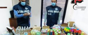 Vendevano gel igienizzante che non igienizza. Sequestri e denunce in Calabria item-thumbnail