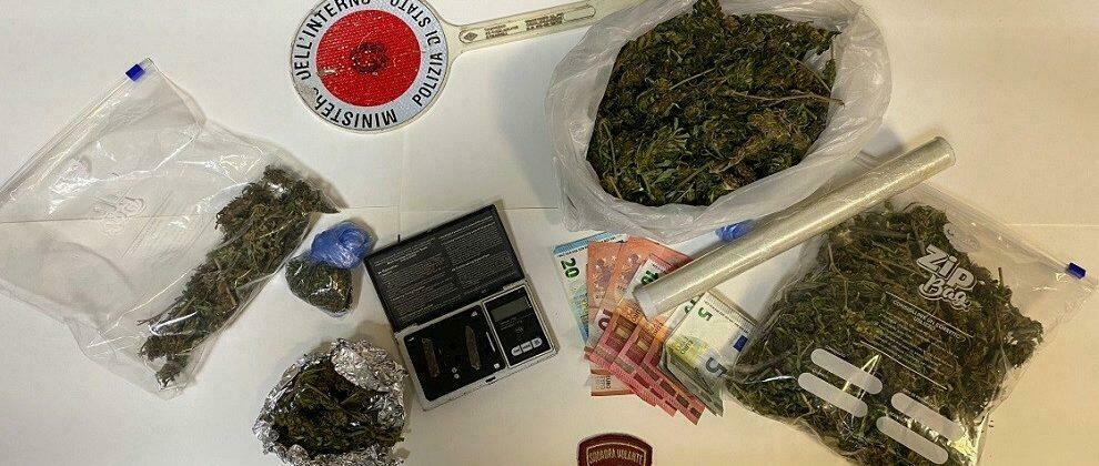 Beccato con la droga nascosta in camera da letto, scatta l’arresto per un calabrese