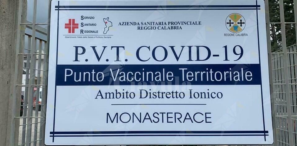 Monasterace, inaugurato il punto territoriale vaccinale covid-19
