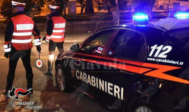 Controlli dei carabinieri nella Piana di Gioia Tauro, una persona arrestata e cinque denunciate