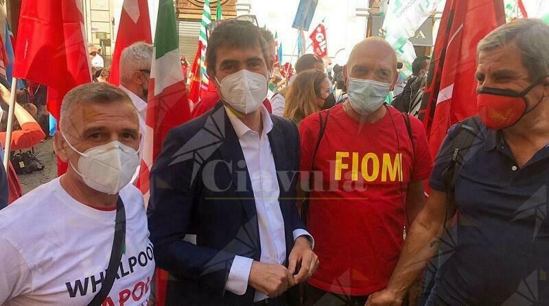 Sinistra Italiana a Montecitorio per dire no allo sblocco dei licenziamenti