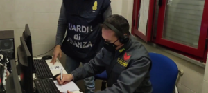 La guardia di finanza sequestra beni per un valore di 20 milioni di euro ad un commercialista item-thumbnail