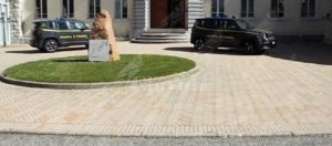 Covid: Mascherine mai consegnate, imprenditore finisce in manette. Sequestrati beni per 460 mila euro item-thumbnail
