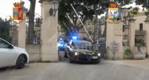 Traffico di droga tra Italia e Stati Uniti, 9 arresti e 29 indagati tra cui 5 medici item-thumbnail