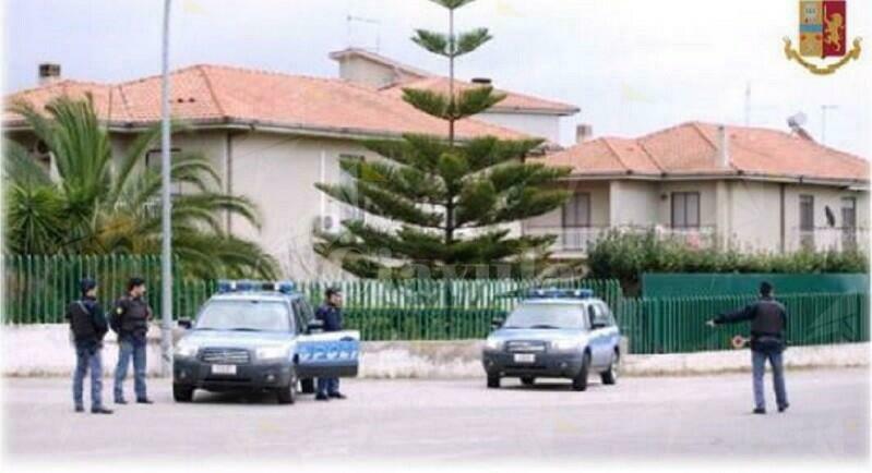 Baby gang a Catanzaro picchia e deruba. Individuati dalla polizia