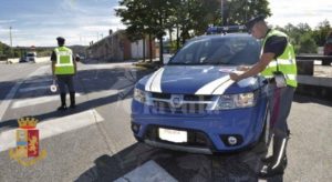 Sorpreso alla guida sotto l’effetto di stupefacenti. Denunciato e patente ritirata item-thumbnail
