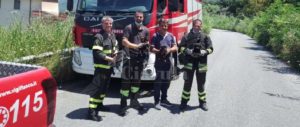 I vigili del fuoco di Vibo Valentia salvano la vita a quattro cagnolini item-thumbnail