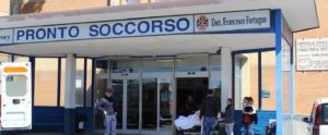 Picchiano un medico e devastano il reparto. Ancora un’altra aggressione all’Ospedale di Locri item-thumbnail