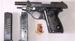Calabria: Trovati in possesso di un’arma clandestina, 3 persone in manette item-thumbnail