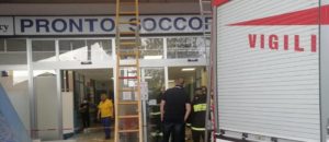 Crollo controsoffitto all’ospedale di Locri, Calabrese: “Purtroppo oggi paghiamo anni e anni di malagestione” item-thumbnail