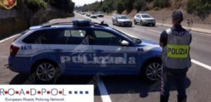 Calabria, operazione Roadpol “Safe Holiday”: Polizia presente sul territorio per garantire vacanze sicure item-thumbnail