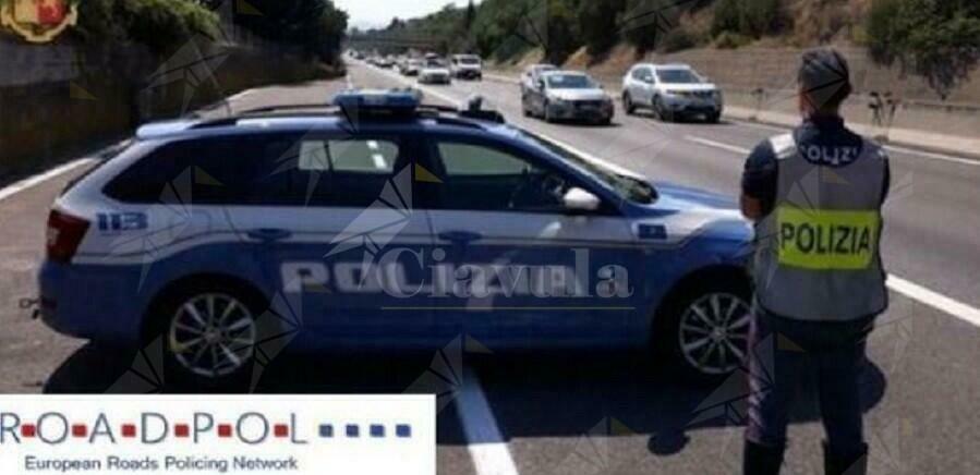 Calabria, operazione Roadpol “Safe Holiday”: Polizia presente sul territorio per garantire vacanze sicure