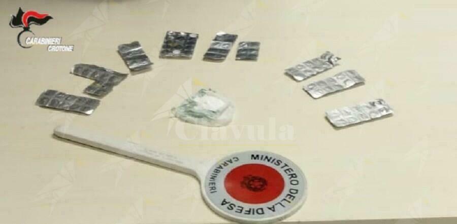 Calabria: Sorpreso al volante in possesso di droga, arrestato