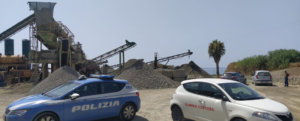 Calabria: scarti di lavorazione sversati in mare, struttura sequestrata e titolare denunciato item-thumbnail