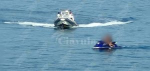 Guardia costiera Roccella: sequestrate due moto d’acqua, in fuga i conduttori item-thumbnail